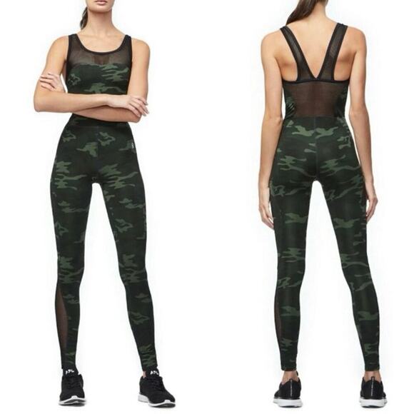 Good American Size 4 Green Camo Jumpsuit - The Curve Sculpt women’s size XL - Picture 1 of 11